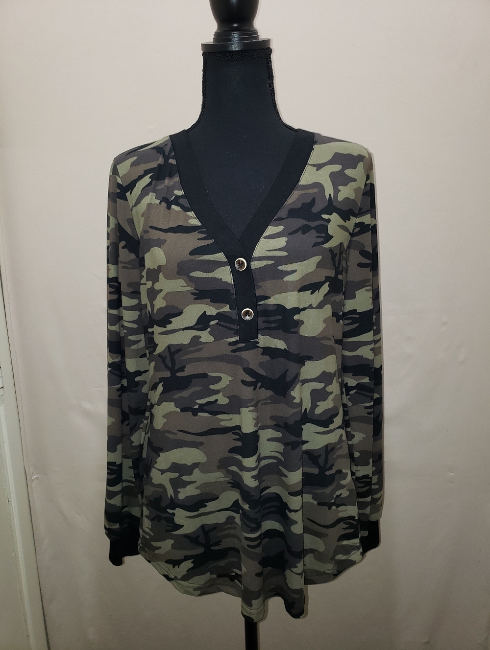 Women's Camo Shirt